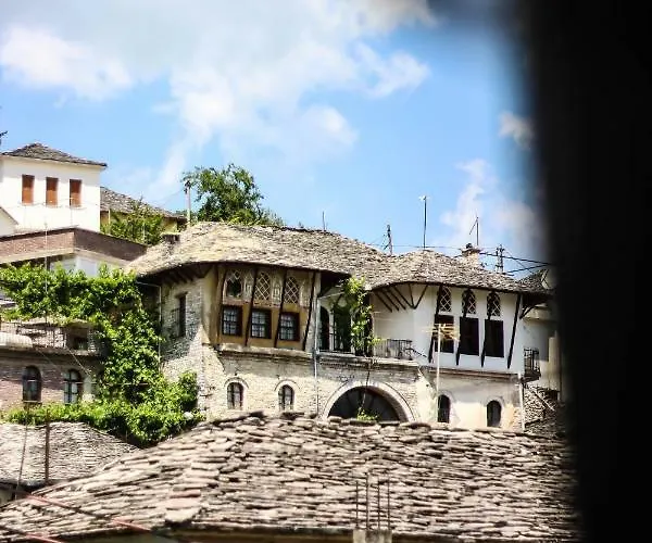 Flora's 'the Fir Gate' 3* Gjirokastër