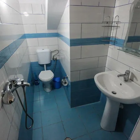 Flora's 'the Fir Gate' 3* Gjirokastër