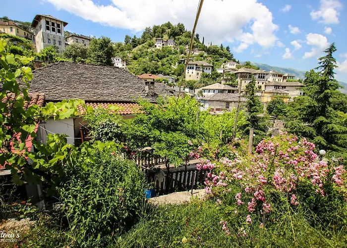 Flora's 'the Fir Gate' 3* Гирокастра